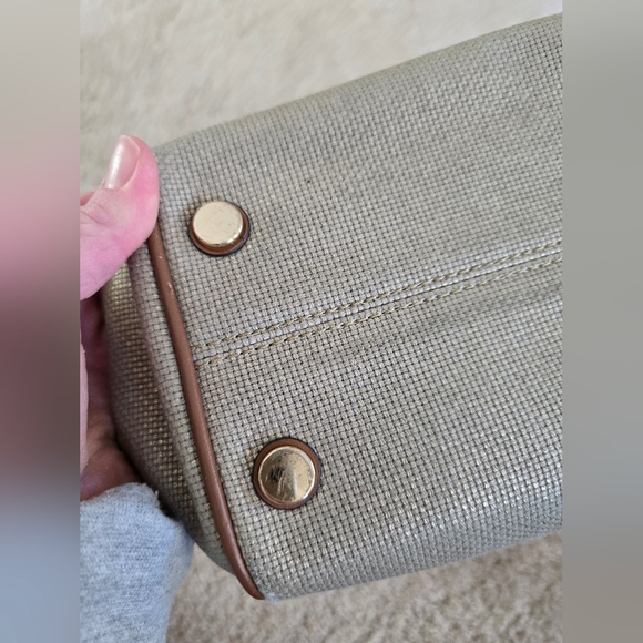 Michael Kors Large Purse Beige With Slight Shimmer Rope Handle Canvas Handbag - Picture 16 of 16